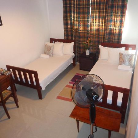 Brown'S Edge Residence Galle Esterno foto